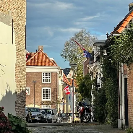 Slapen Op 11 Bergen op Zoom